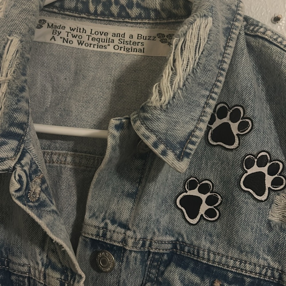 Hand painted vintage Jean jacket - Picture 4 of 5